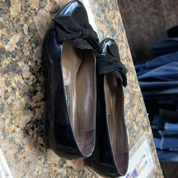 Vintage Vaneli black patent leather flat size 4 1/2 - Picture 3 of 5